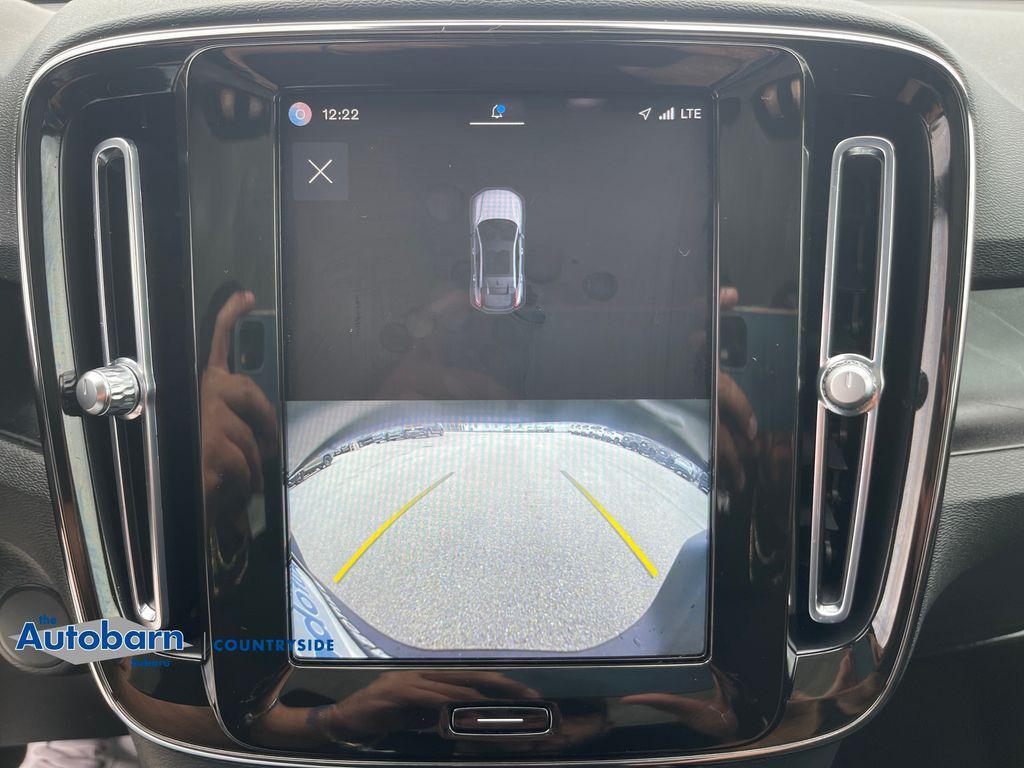 used 2023 Volvo C40 Recharge Pure Electric car, priced at $25,967