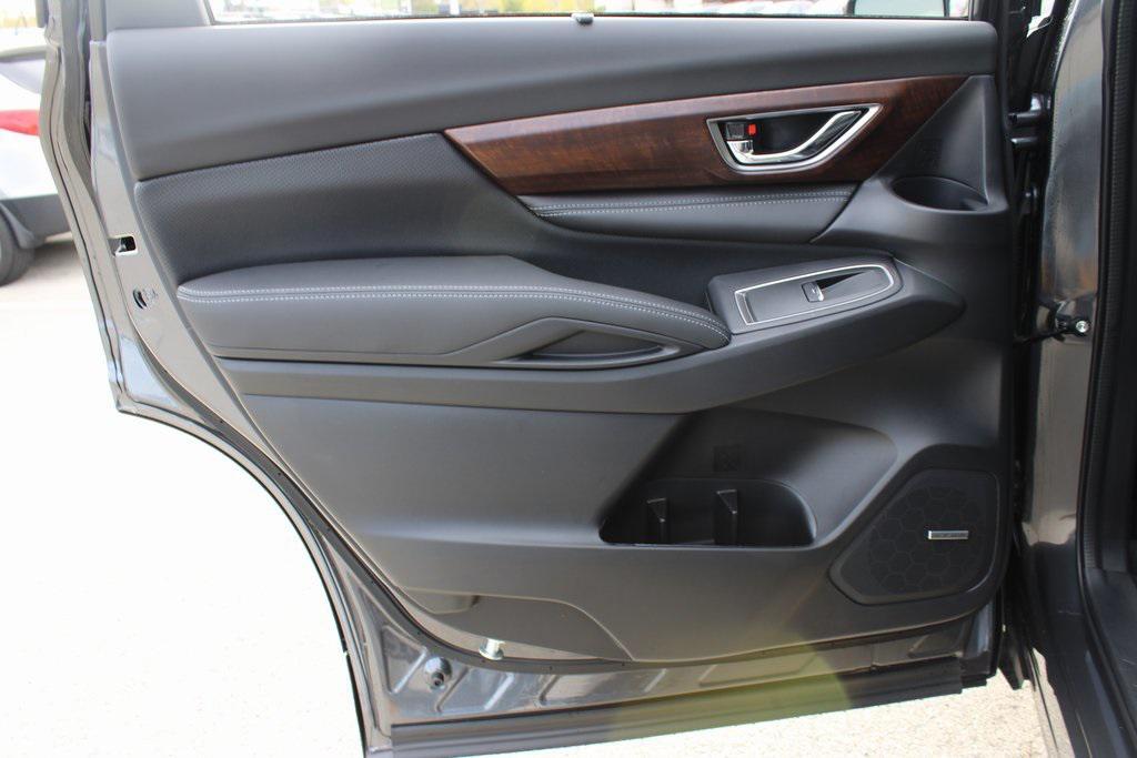 new 2025 Subaru Ascent car, priced at $49,866