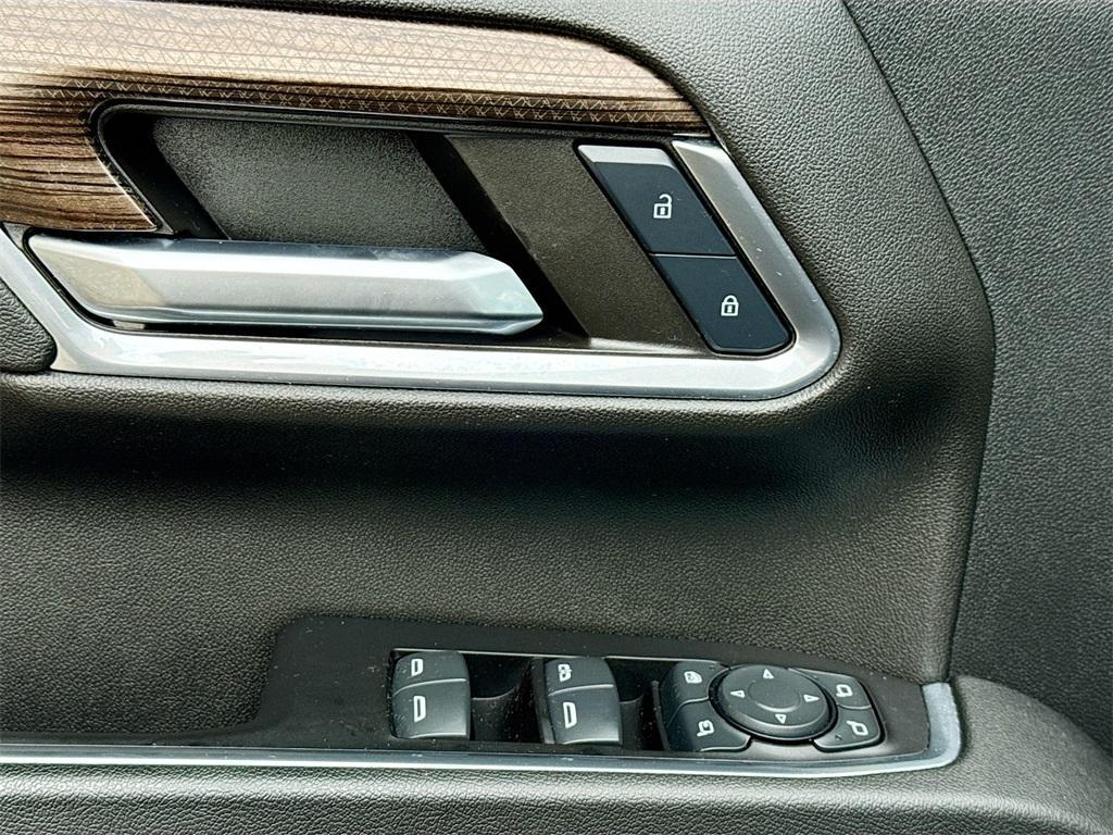 used 2024 Chevrolet Silverado 2500 car, priced at $49,742