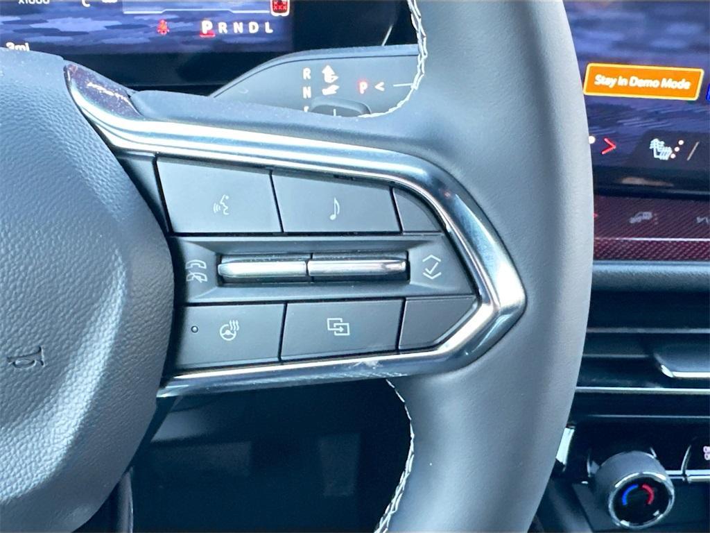 new 2026 Chevrolet Traverse car, priced at $51,377