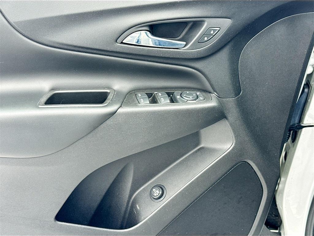 used 2020 Chevrolet Equinox car, priced at $15,247