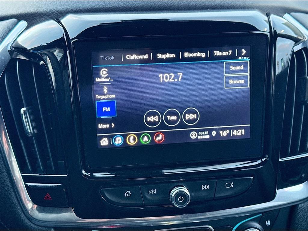 used 2023 Chevrolet Traverse car, priced at $32,264
