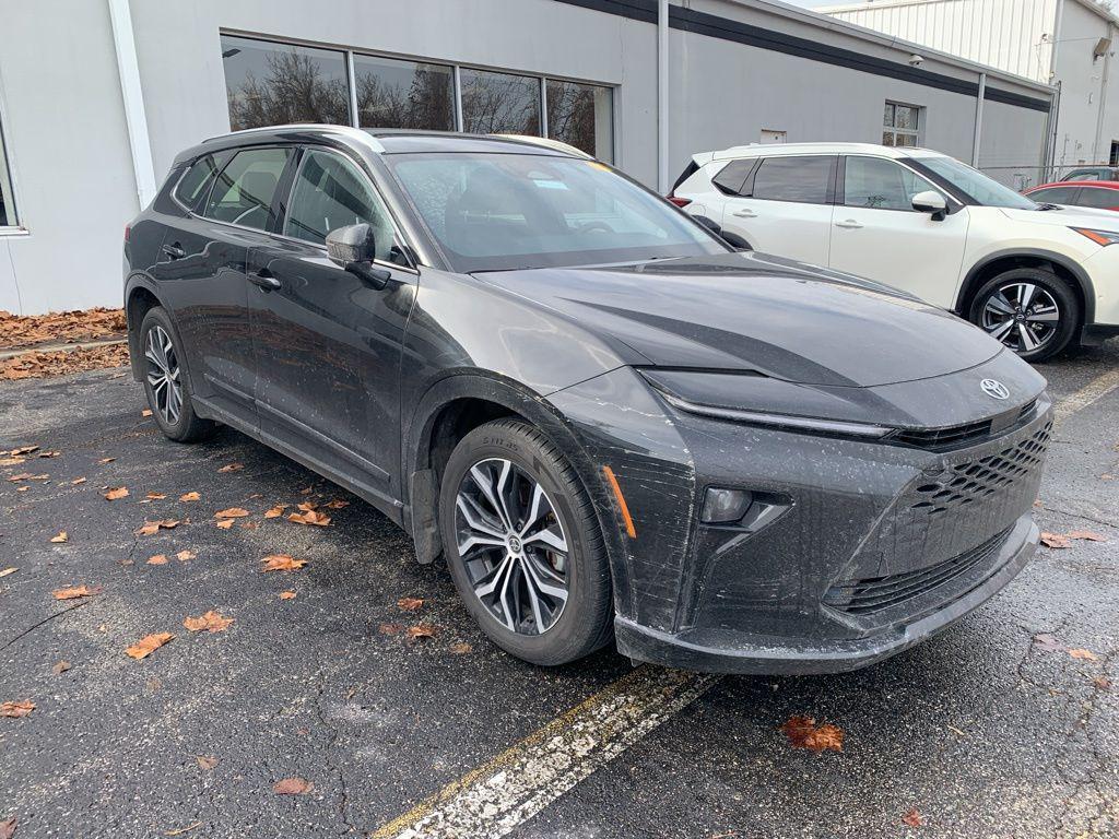 used 2025 Toyota Crown Signia car, priced at $39,999