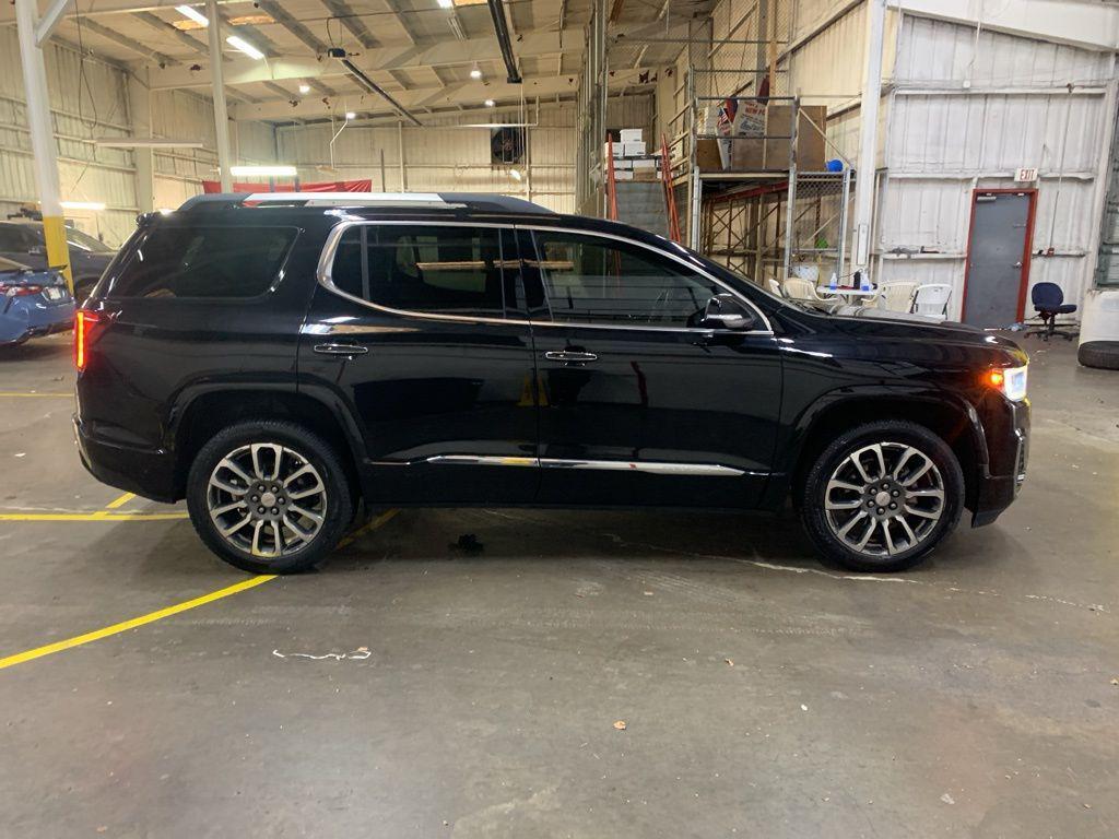 used 2022 GMC Acadia car, priced at $25,995