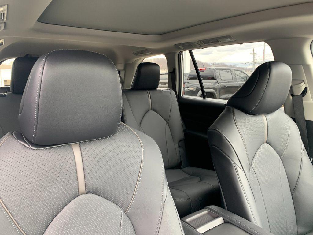 new 2026 Toyota Grand Highlander car, priced at $60,058