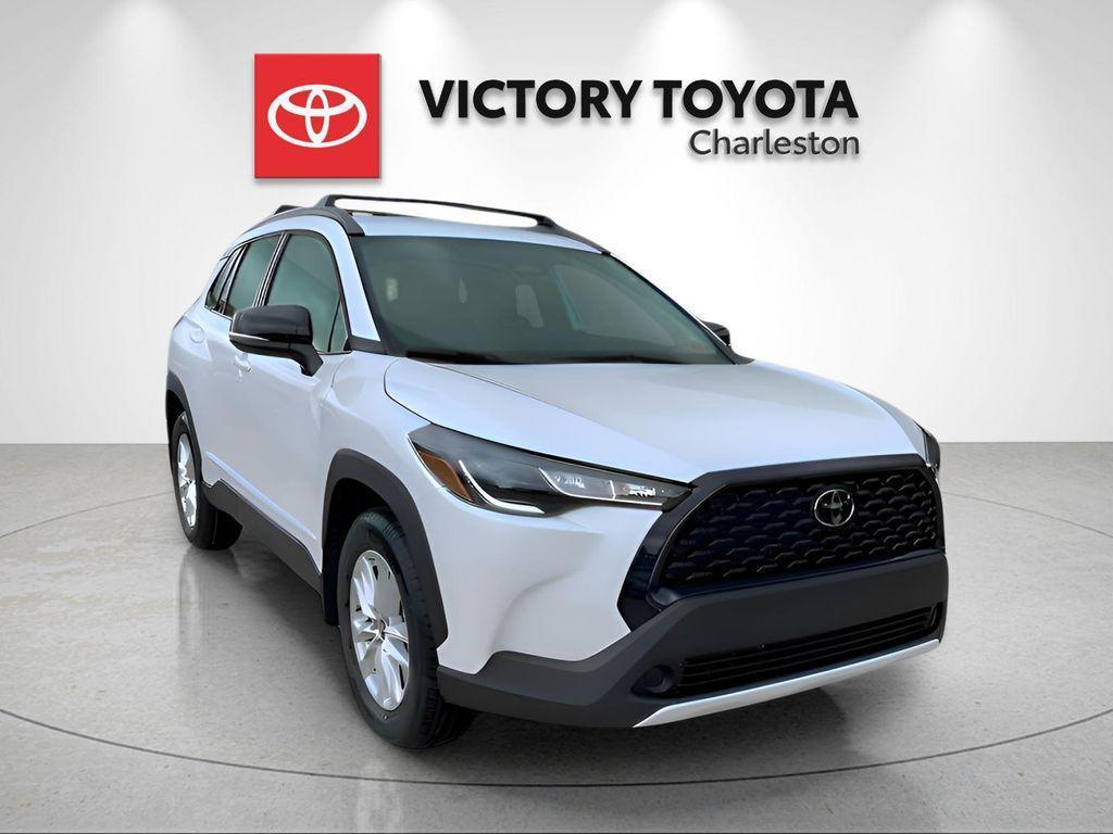 new 2025 Toyota Corolla Cross car, priced at $30,723