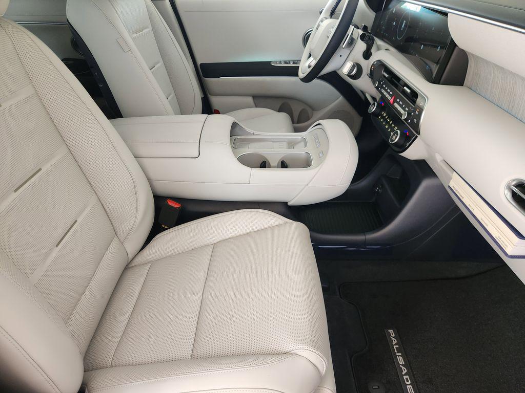 new 2026 Hyundai Palisade Hybrid car, priced at $60,637