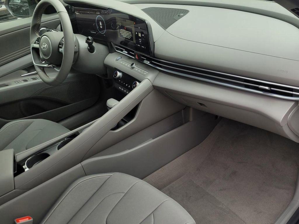 new 2025 Hyundai ELANTRA HEV car, priced at $29,224