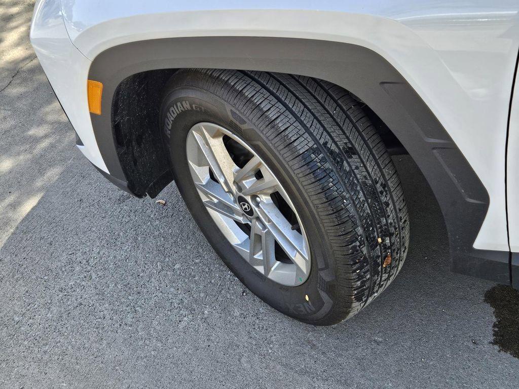 new 2025 Hyundai Tucson car, priced at $28,440