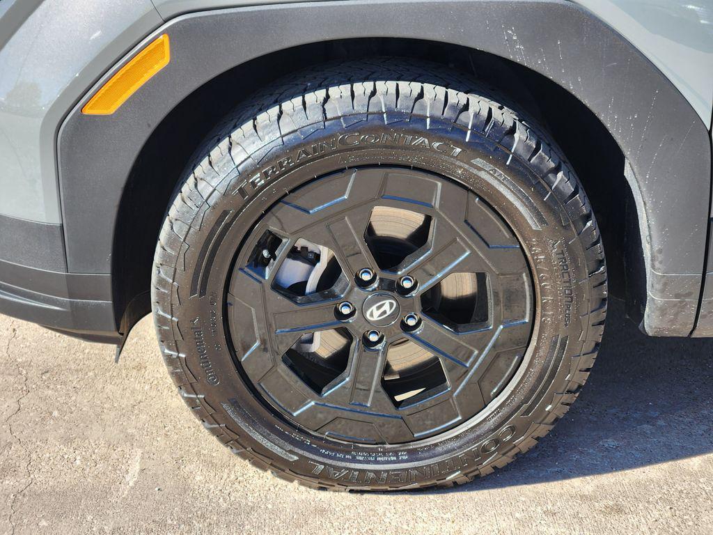 used 2024 Hyundai Santa Fe car, priced at $32,147