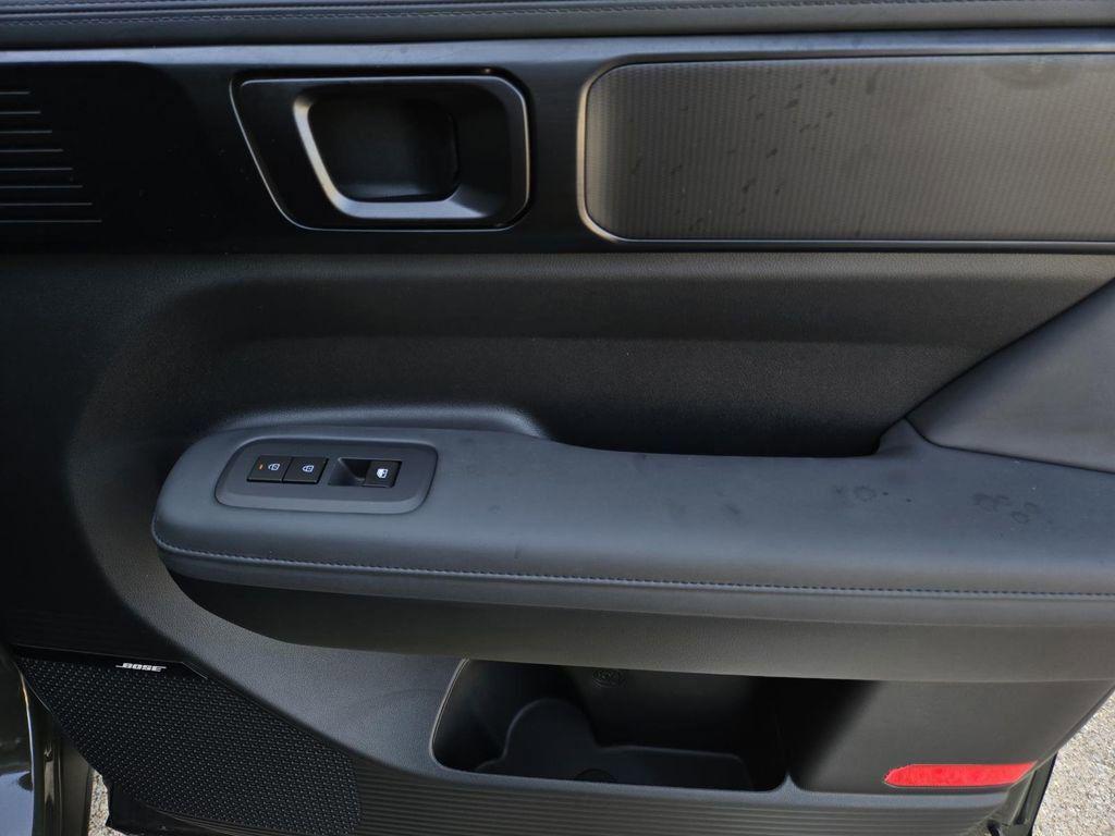 new 2025 Hyundai Santa Fe car, priced at $46,369