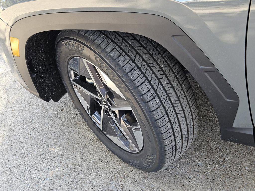 new 2026 Hyundai Tucson car, priced at $35,405