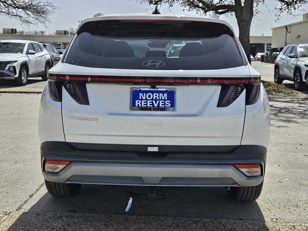 new 2025 Hyundai Tucson car, priced at $33,942