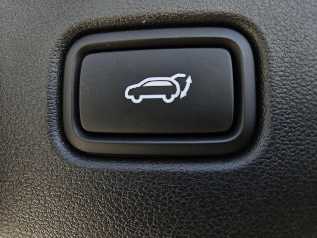 new 2025 Hyundai Tucson car, priced at $33,942