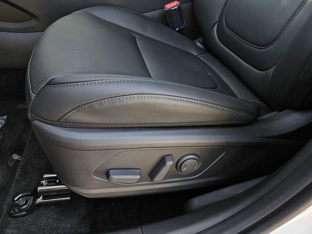 new 2025 Hyundai Tucson car, priced at $33,942