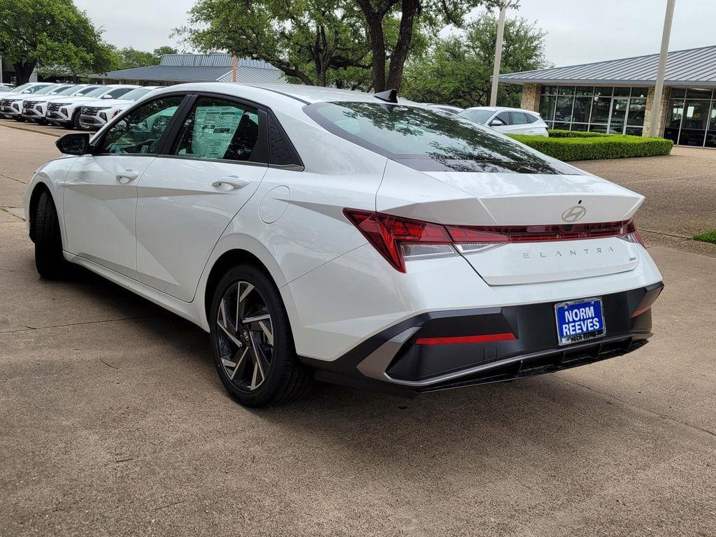 new 2025 Hyundai ELANTRA HEV car, priced at $28,498