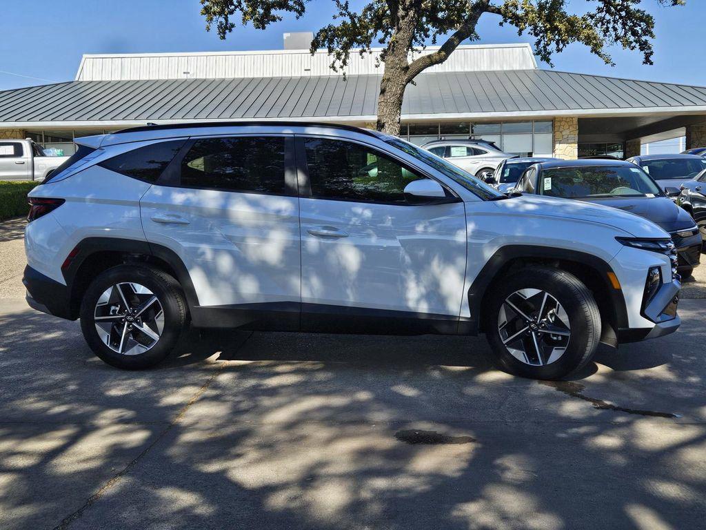 new 2025 Hyundai Tucson car, priced at $25,914