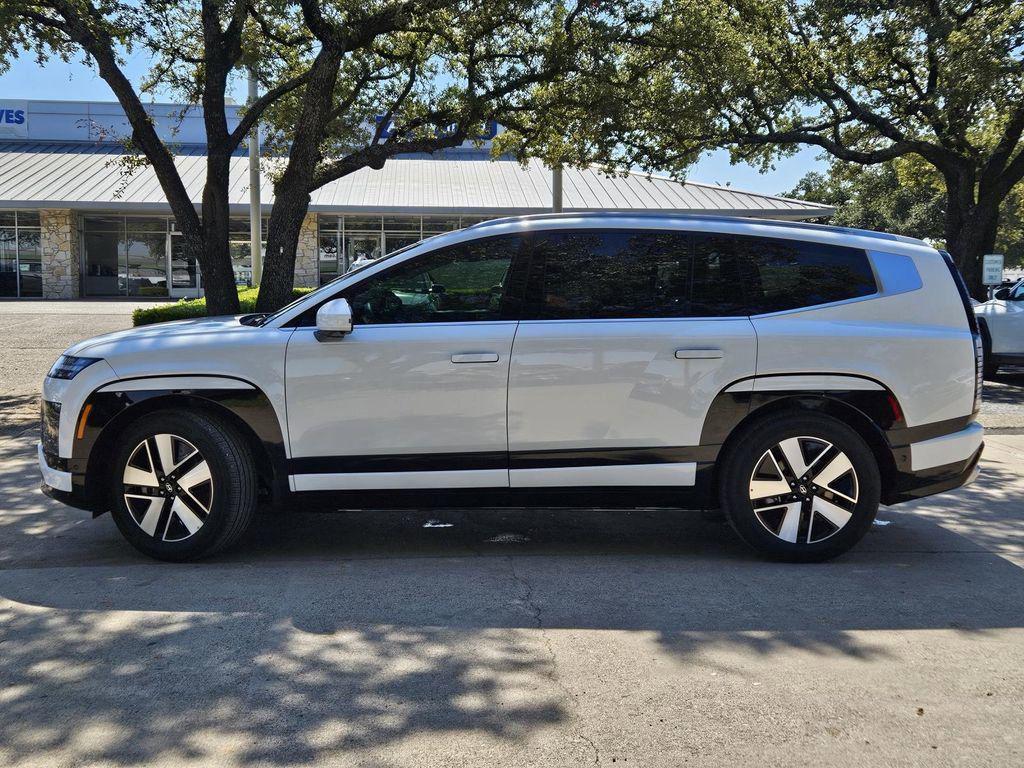 new 2026 Hyundai IONIQ 9 car, priced at $69,321