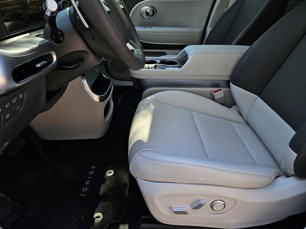 new 2026 Hyundai IONIQ 9 car, priced at $69,321