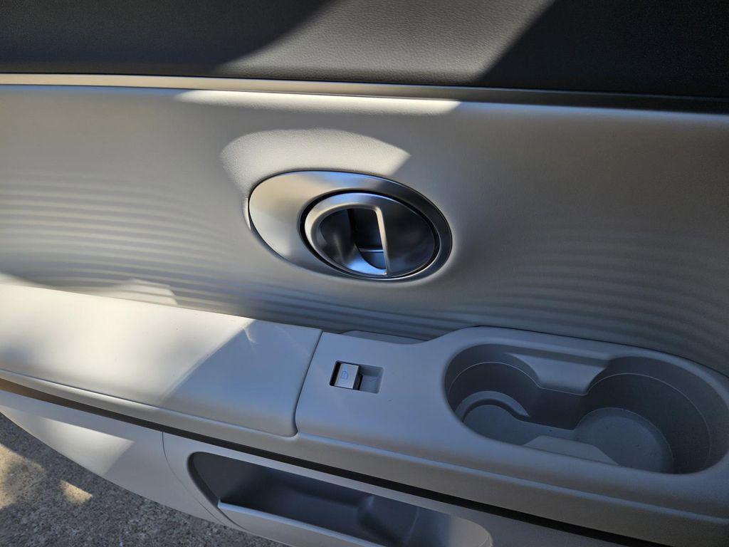 new 2026 Hyundai IONIQ 9 car, priced at $69,321