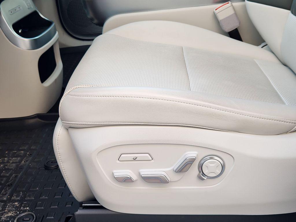 new 2026 Hyundai IONIQ 9 car, priced at $78,932