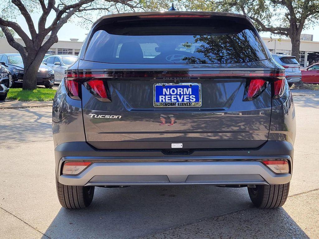 new 2025 Hyundai Tucson car, priced at $29,900