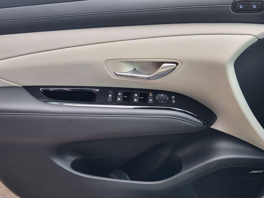 new 2026 Hyundai TUCSON Hybrid car, priced at $43,684