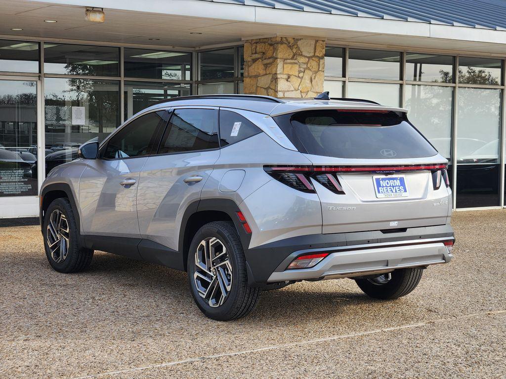 new 2026 Hyundai TUCSON Hybrid car, priced at $43,684