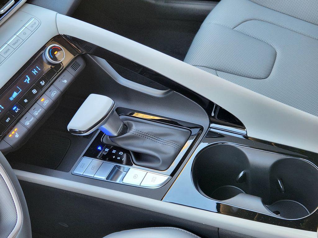 new 2026 Hyundai Elantra car, priced at $28,403