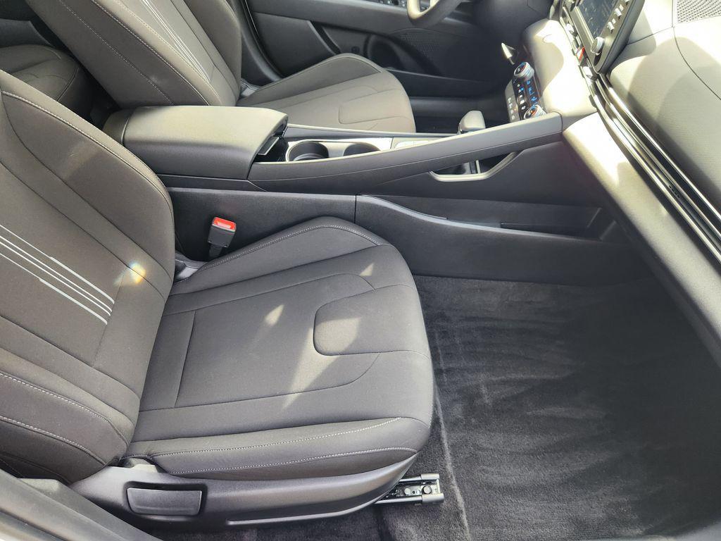 used 2025 Hyundai ELANTRA HEV car, priced at $23,200