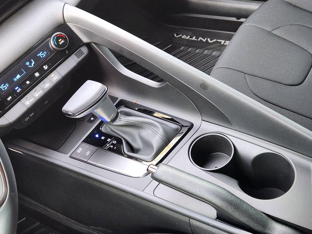 new 2026 Hyundai Elantra car, priced at $25,084