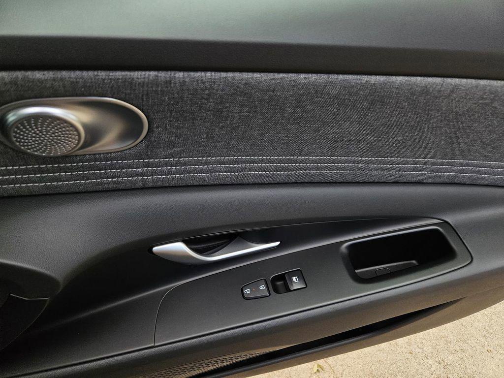 new 2025 Hyundai Elantra car, priced at $23,792