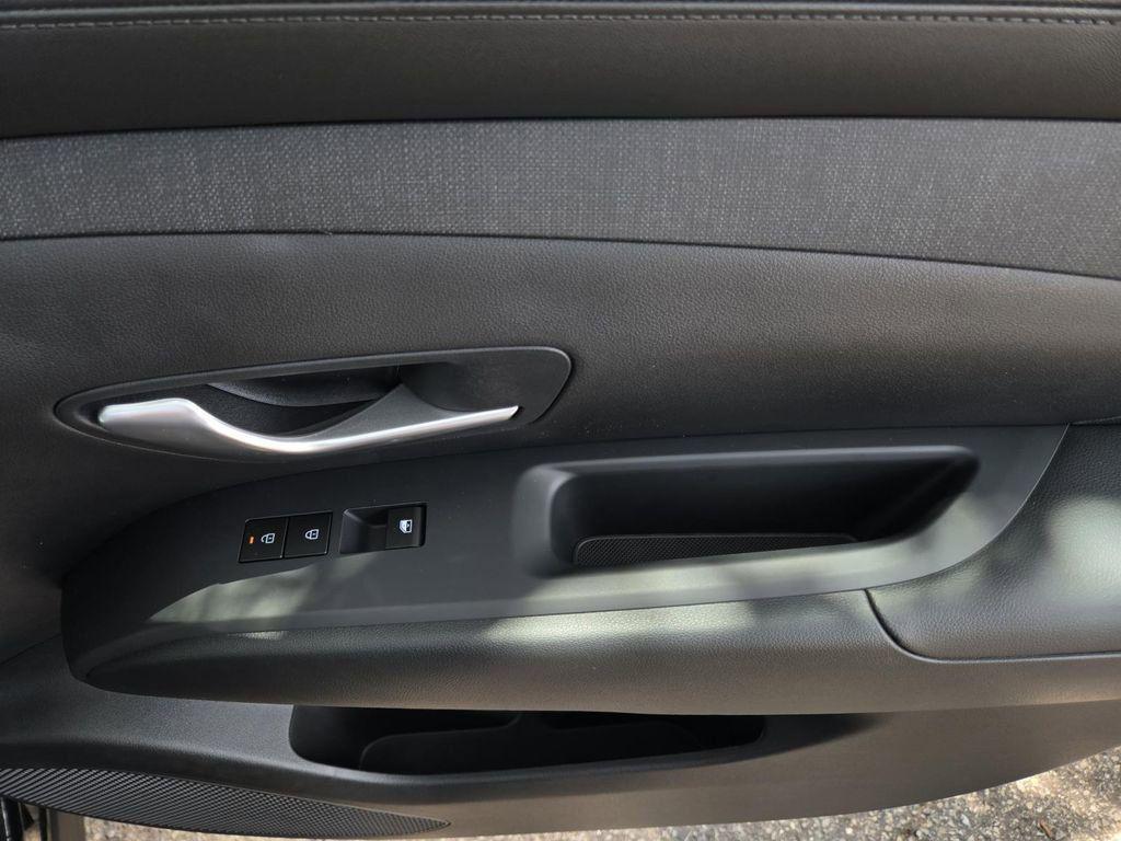new 2025 Hyundai Tucson car, priced at $34,172