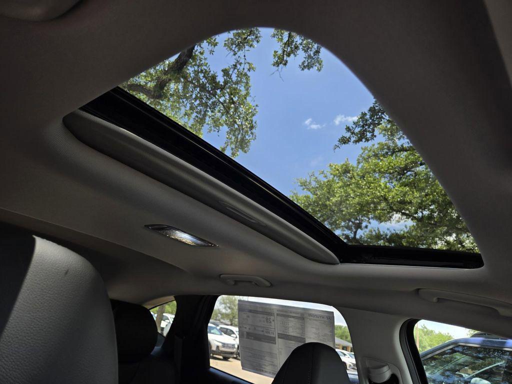 new 2025 Hyundai Tucson car, priced at $34,172