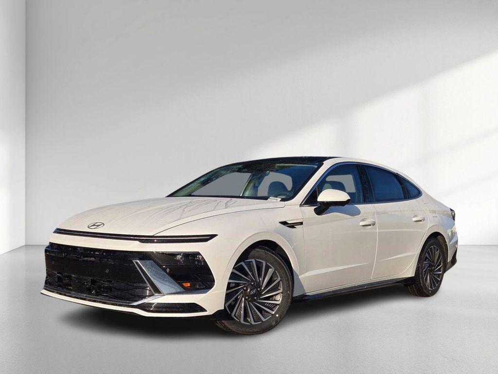 new 2025 Hyundai Sonata Hybrid car, priced at $36,808