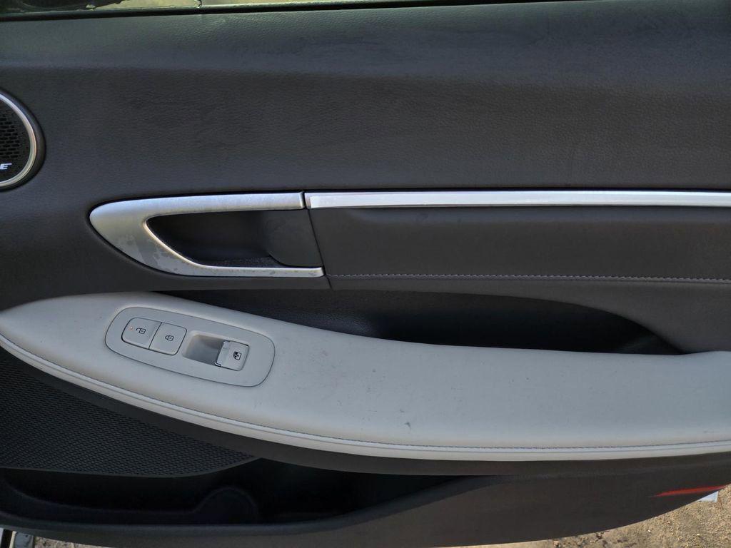 new 2025 Hyundai Sonata Hybrid car, priced at $36,808