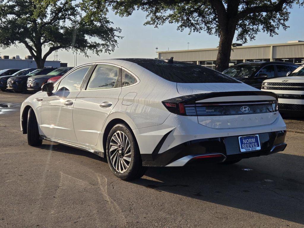 new 2025 Hyundai Sonata Hybrid car, priced at $36,808