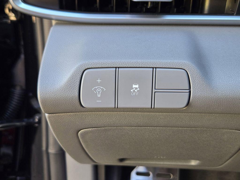 new 2026 Hyundai Elantra car, priced at $25,083