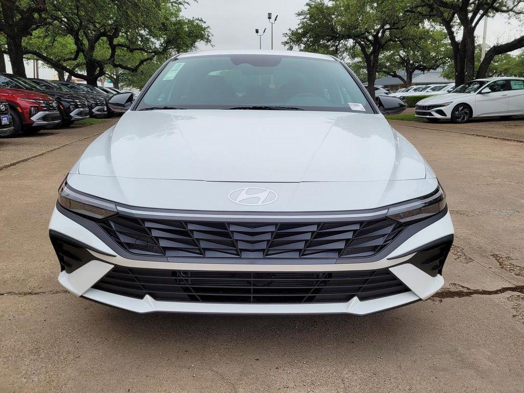 new 2025 Hyundai ELANTRA HEV car, priced at $26,204