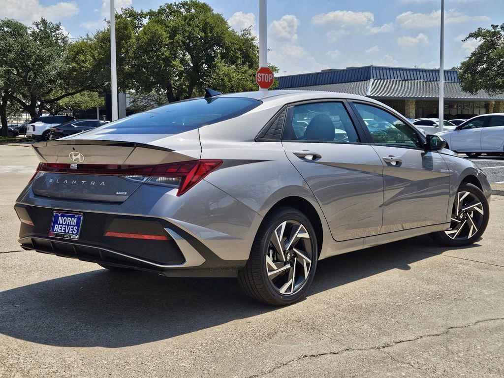 new 2025 Hyundai ELANTRA HEV car, priced at $26,484