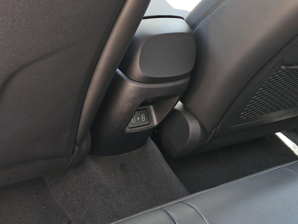 new 2025 Hyundai ELANTRA HEV car, priced at $30,082