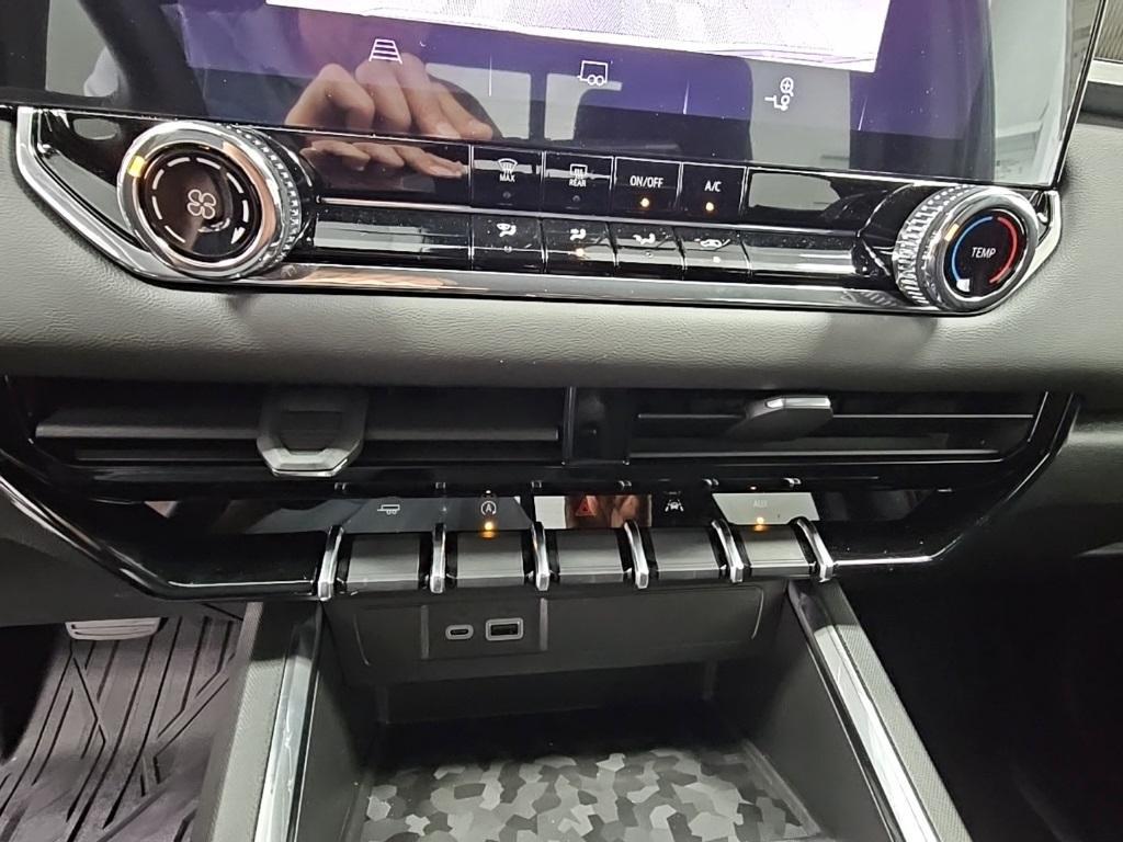 new 2026 GMC Canyon car, priced at $40,247