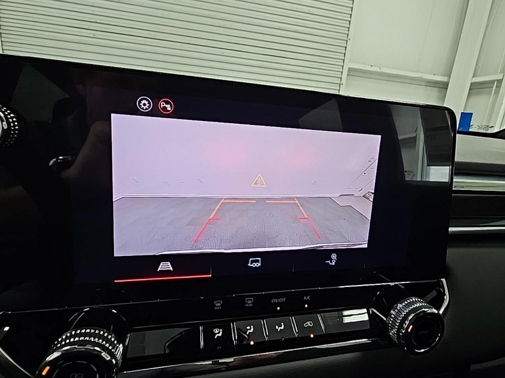 new 2026 GMC Canyon car, priced at $40,247