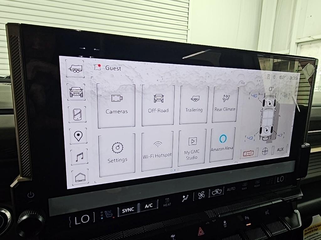 new 2025 GMC HUMMER EV SUV car, priced at $90,215