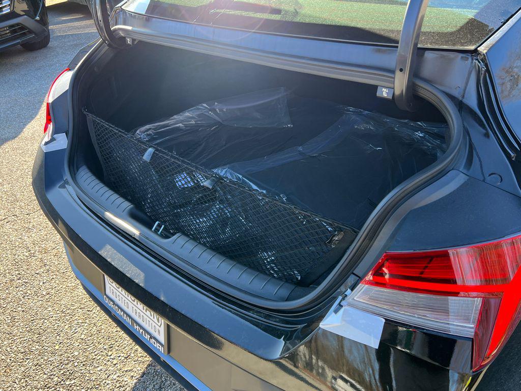 new 2026 Hyundai ELANTRA HEV car, priced at $25,745