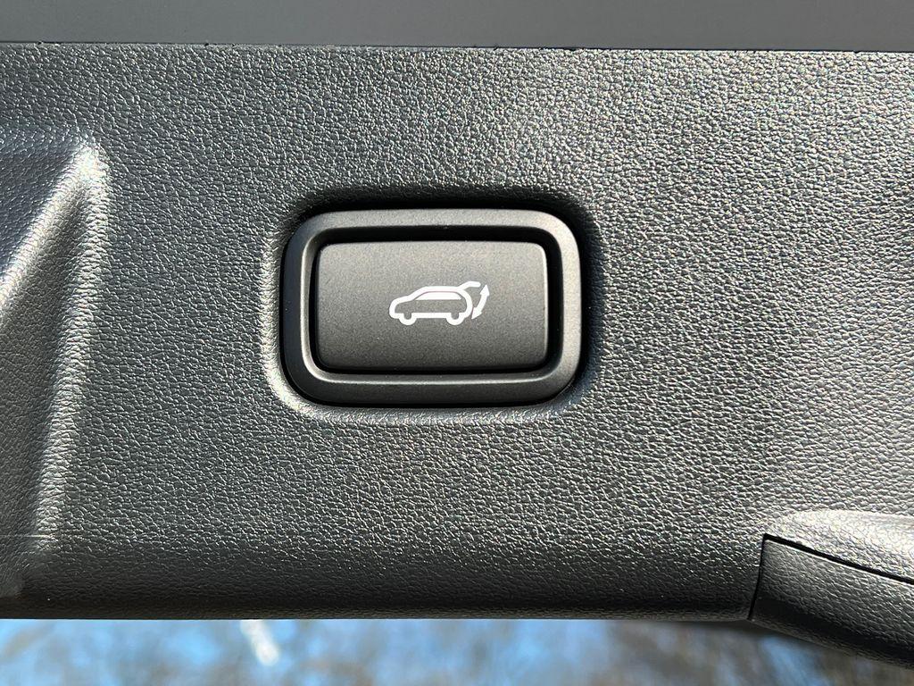 new 2026 Hyundai Tucson car, priced at $29,985