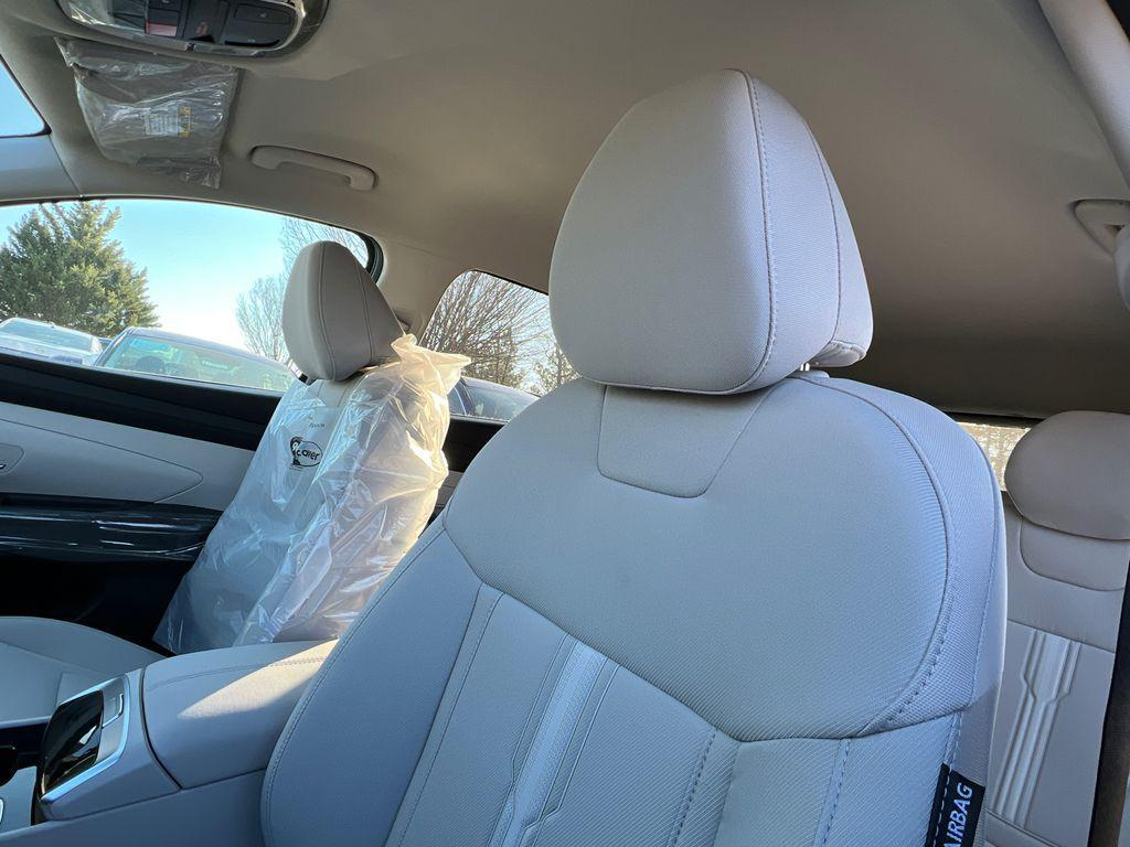 new 2026 Hyundai Tucson car, priced at $29,985