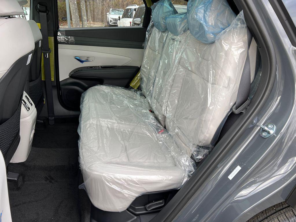 new 2026 Hyundai TUCSON Hybrid car, priced at $42,450