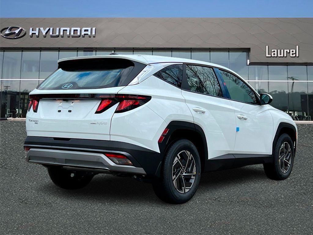 new 2026 Hyundai TUCSON Hybrid car, priced at $30,985