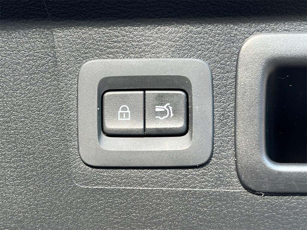 used 2024 Mazda CX-50 car, priced at $31,804